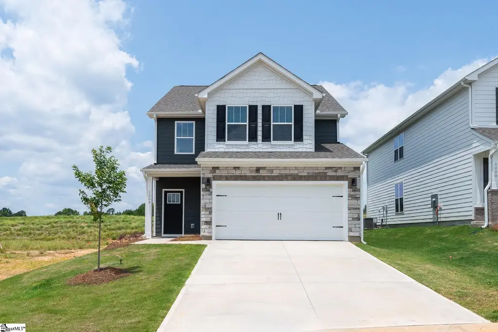 1004 Gresham Place, Woodruff