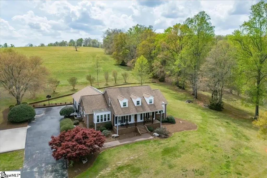 187 Meadow Brook Lane, Pickens