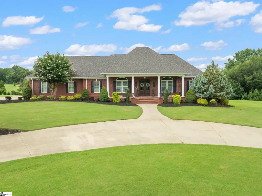 431 Whispering Ridge Trail, Woodruff
