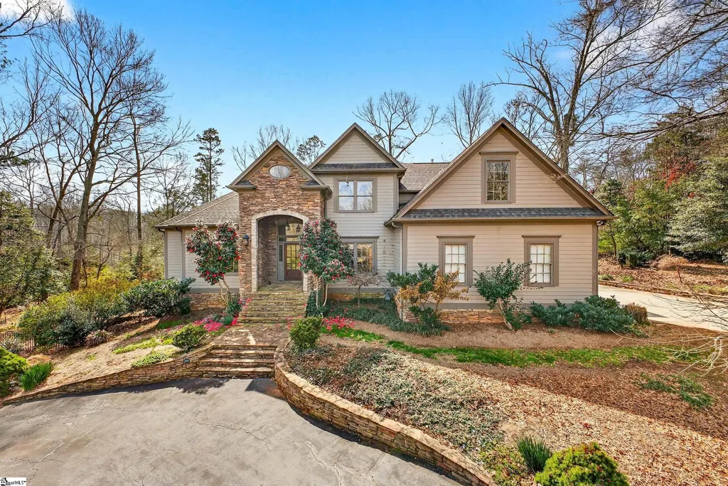 42 Bateswood Drive, Greer