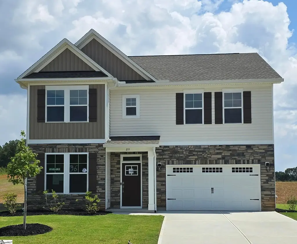 211 Bellflower Lane, Anderson
