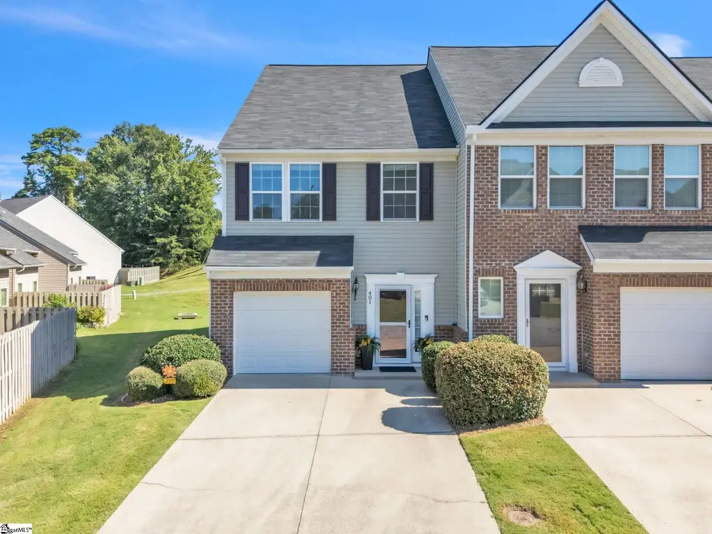 401 Christiane Way, Greenville