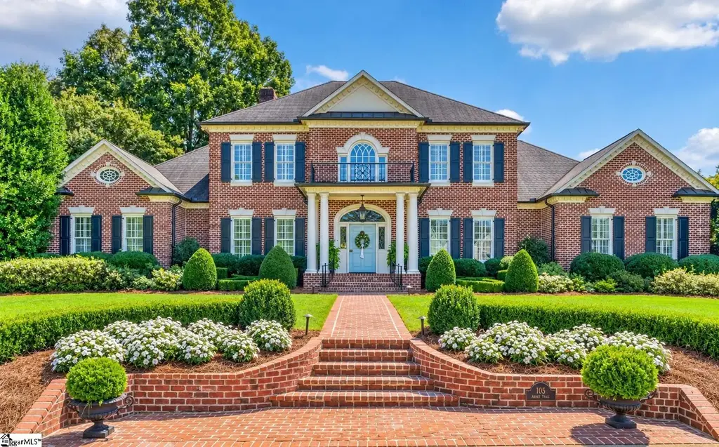 105 Abbot Trail, Greenville