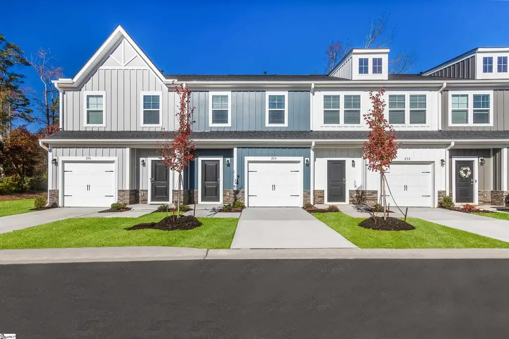10 Santorini Way, Mauldin