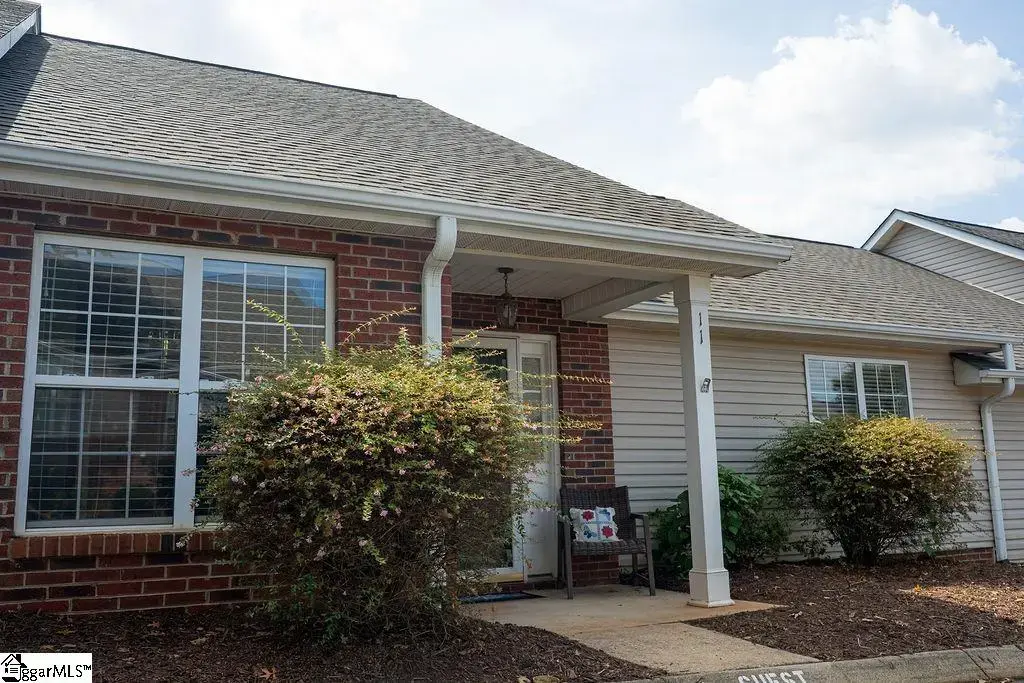 11 Hillside Glen Drive, Greer