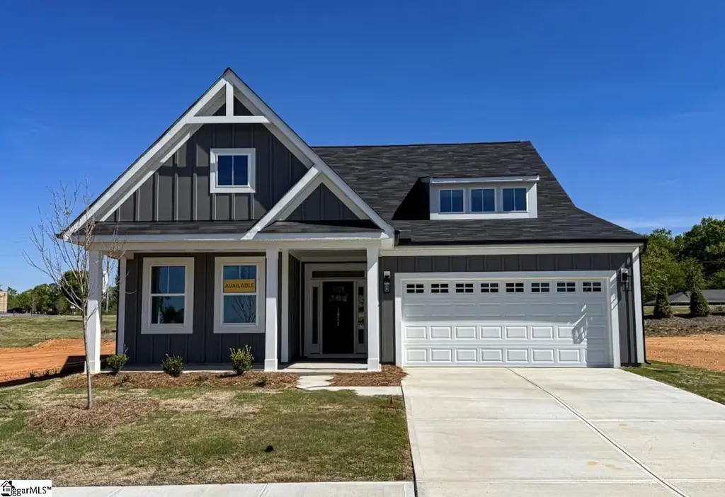 1821 Betsy Ross Drive, Moore