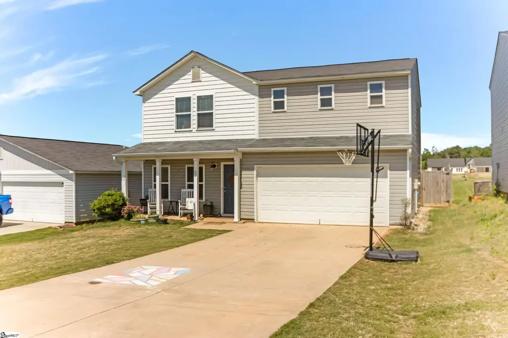 82 Lyman Lake Road, Lyman
