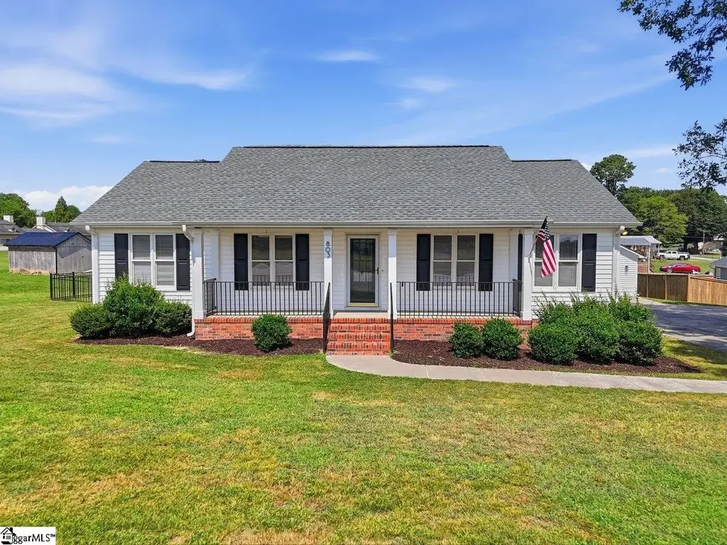 803 Quillen Avenue, Fountain Inn