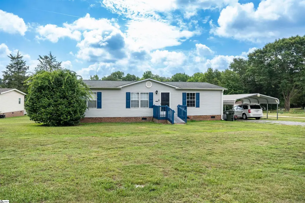 3675 Pennington Road, Greer