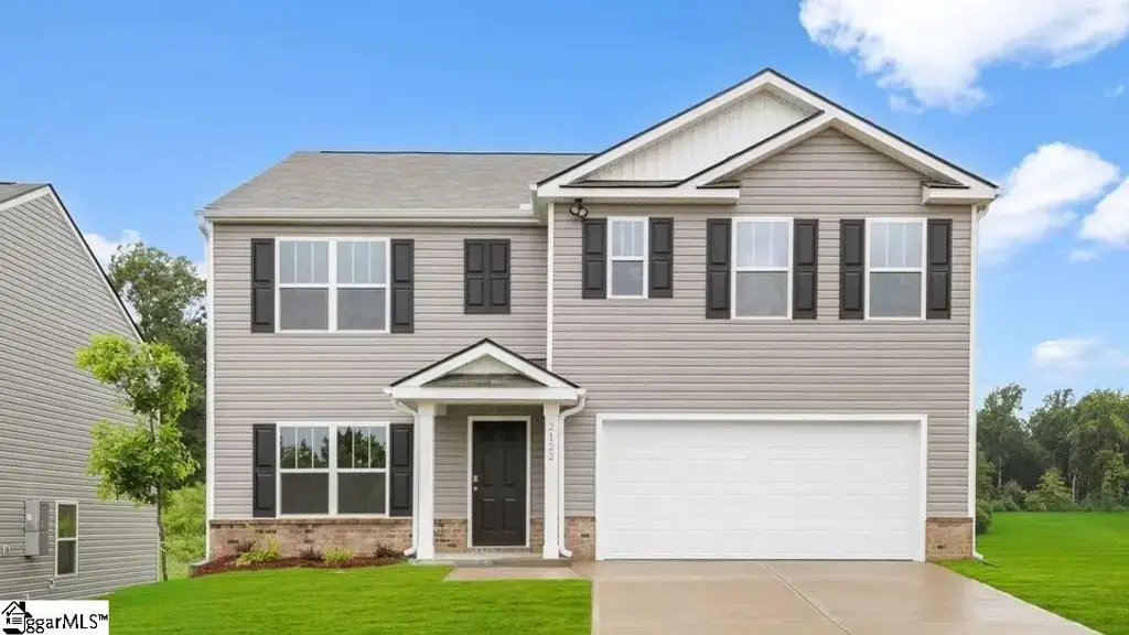 2122 Pierett Circle, Woodruff