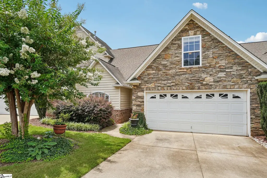 326 Crandall Way, Spartanburg