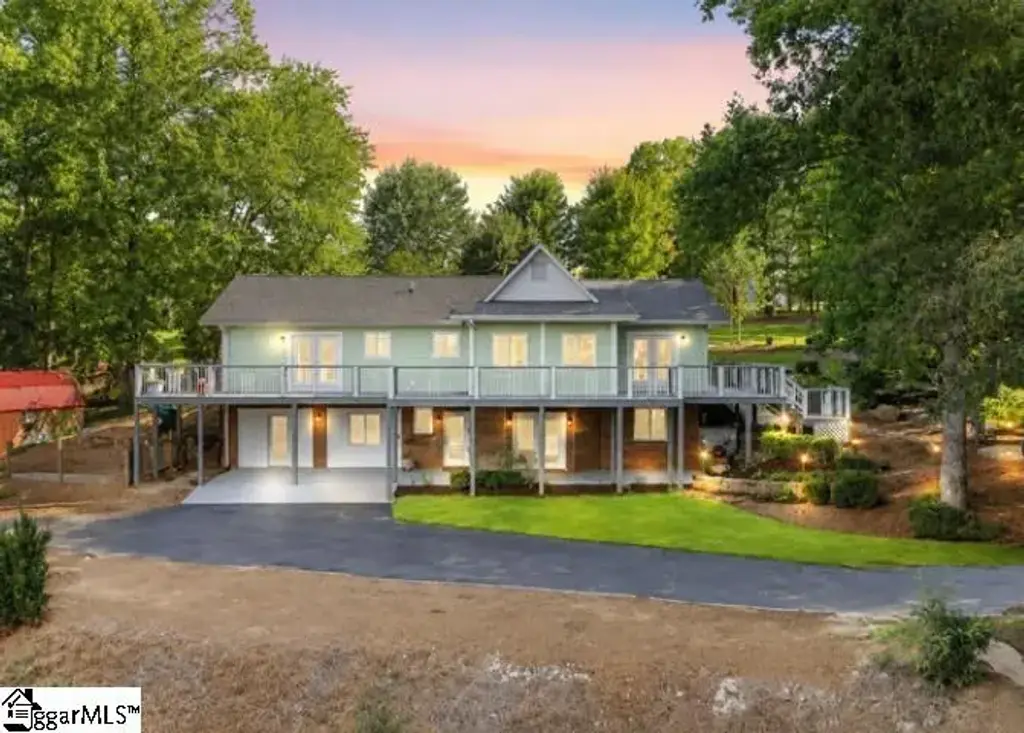 300 Chastain Hill Road, Taylors