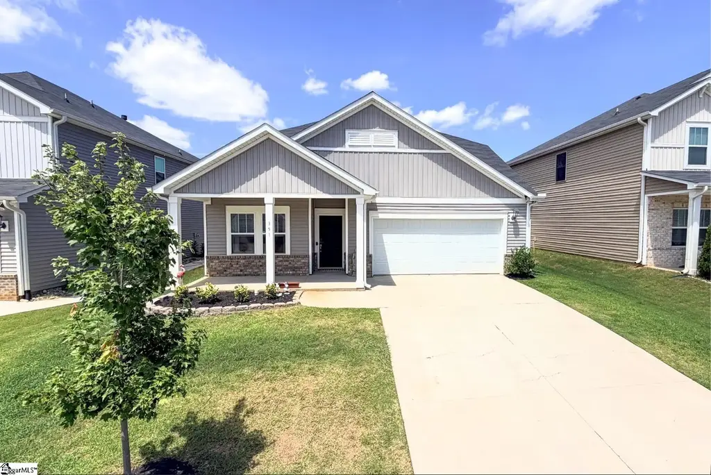351 Pewter Circle, Simpsonville