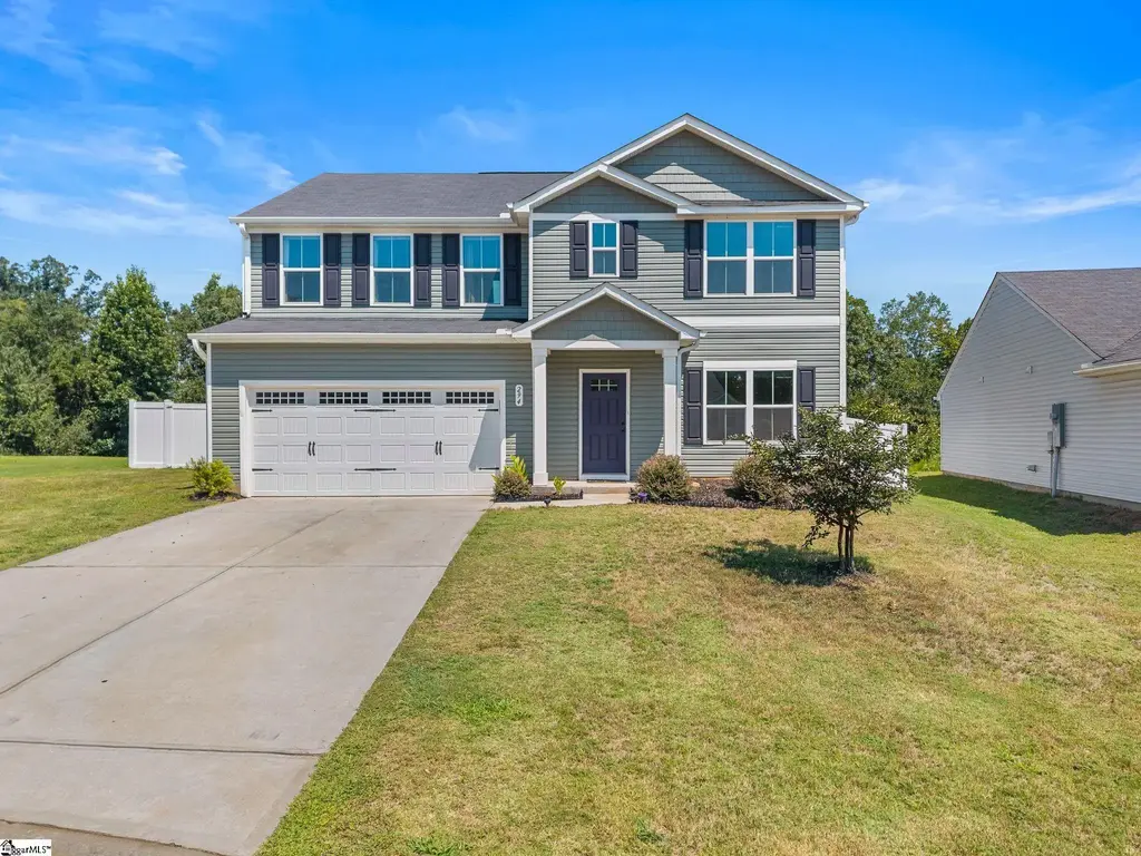 294 Utica Bend Court, Seneca