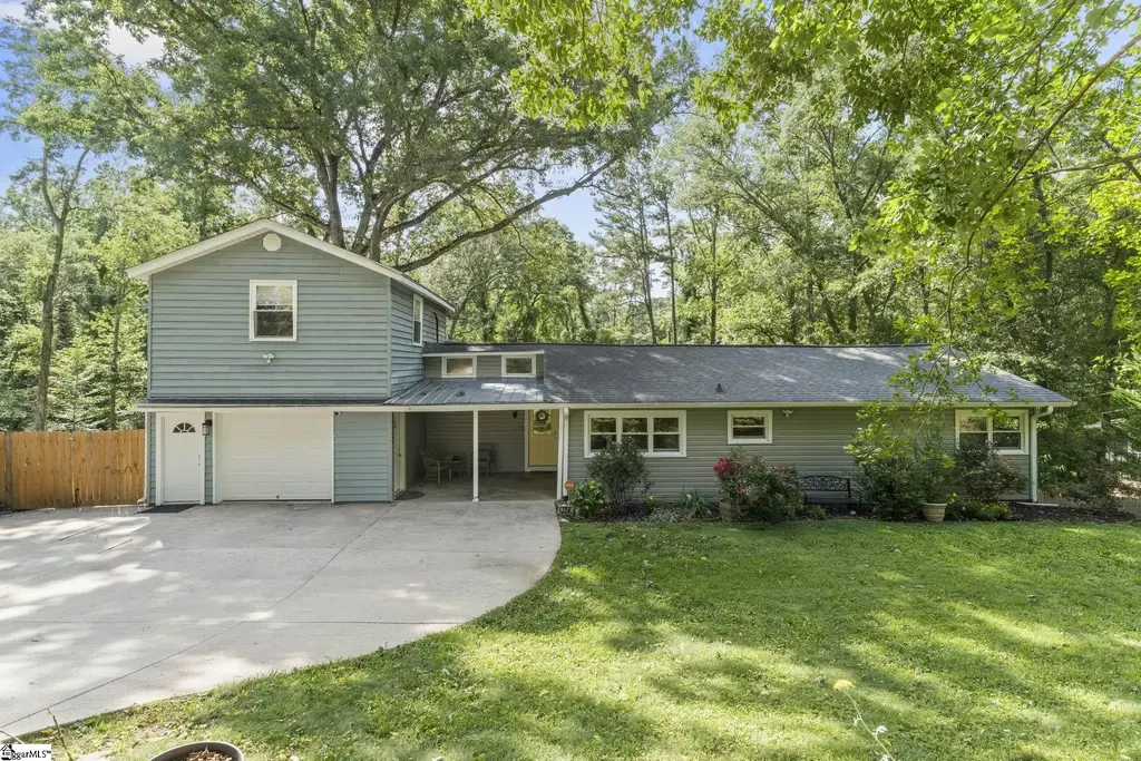 119 W Victoria Road, Spartanburg