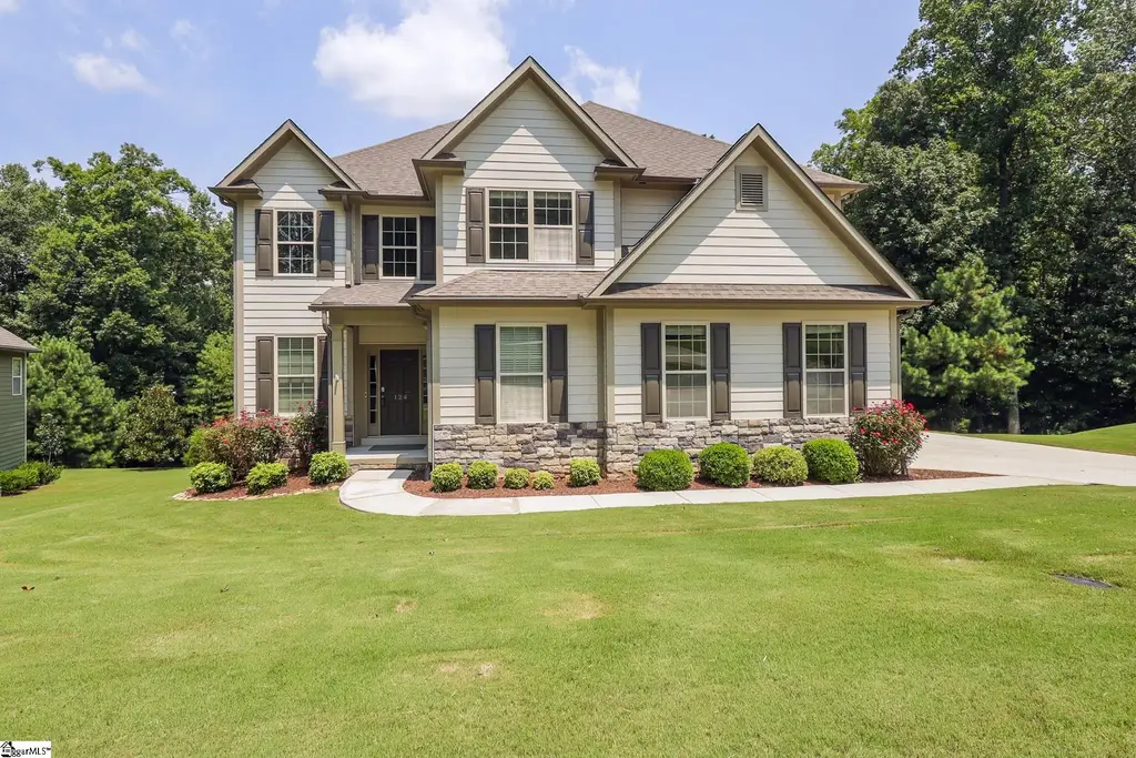 124 Waltzing Vine Lane, Williamston