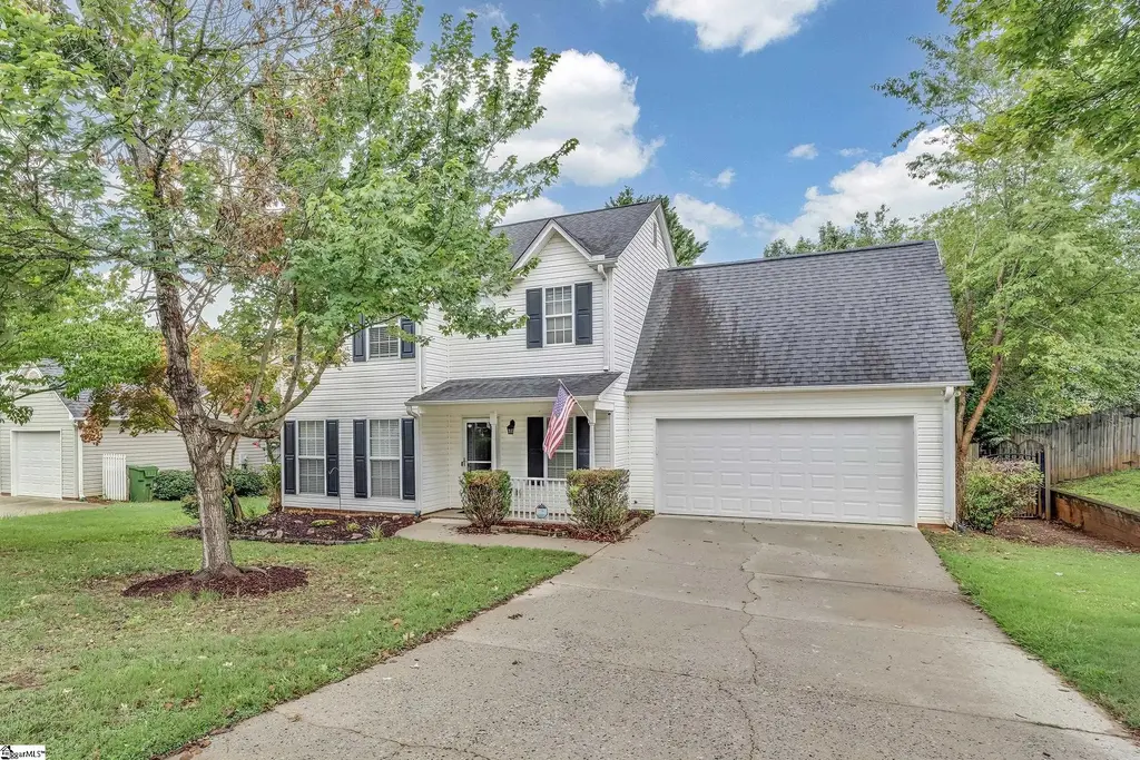 420 Riverside Chase Circle, Greer