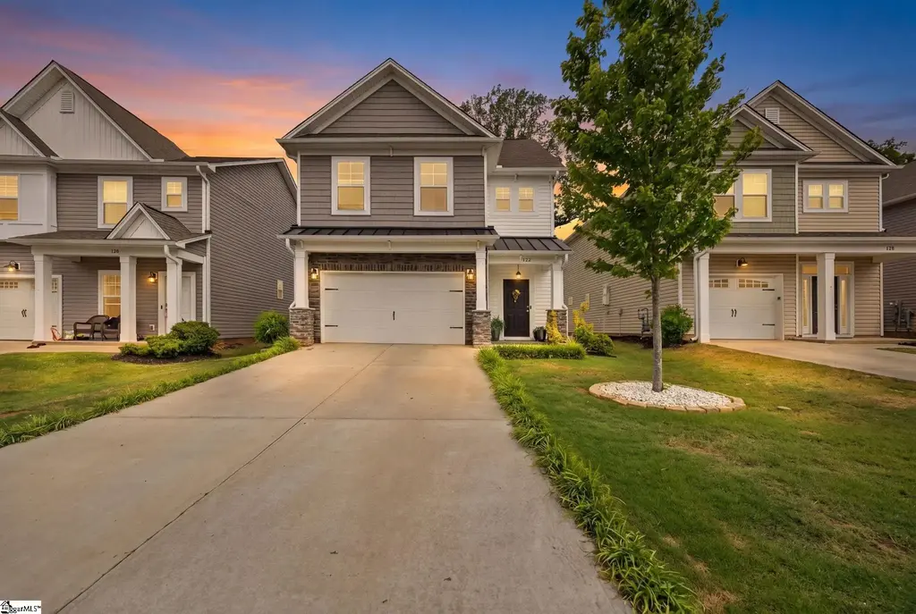 122 Highland Park Court, Easley