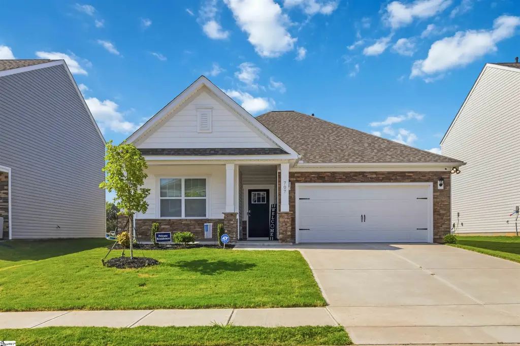 707 Bayridge Road, Simpsonville