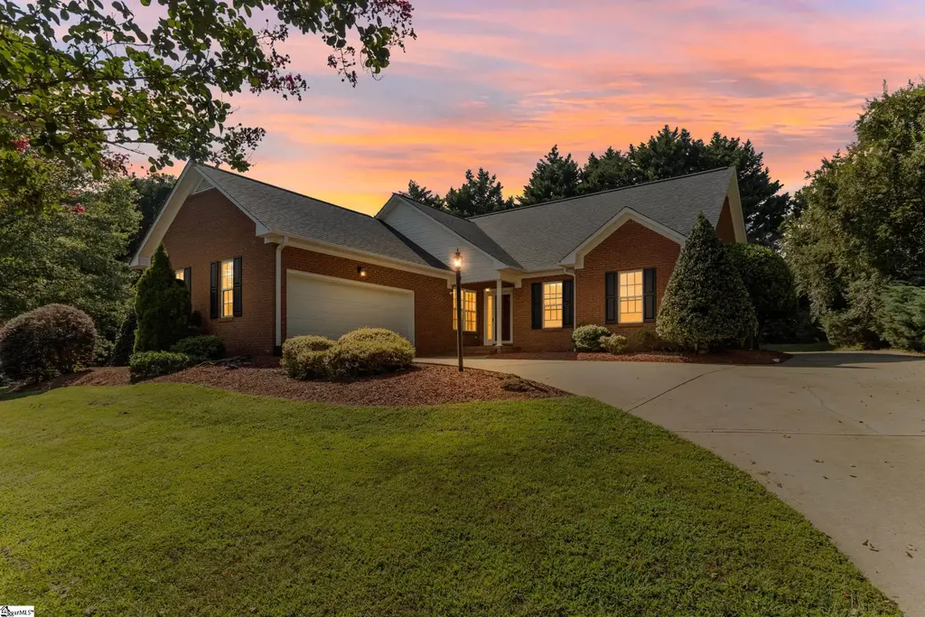 530 S Pond View Drive, Duncan