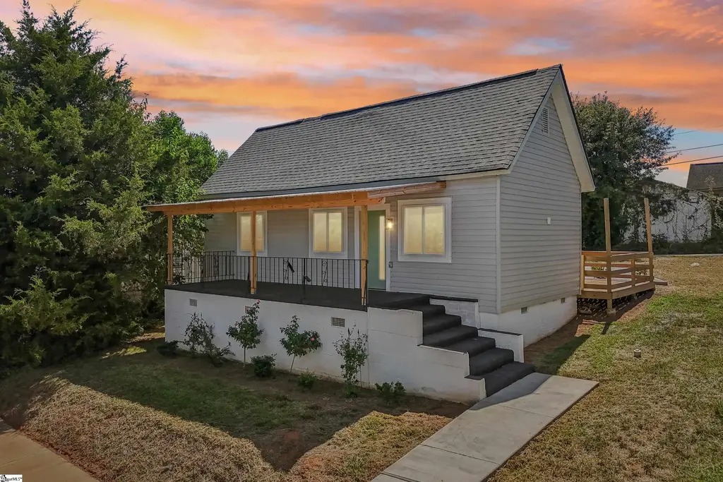 35 Henry Street, Greenville