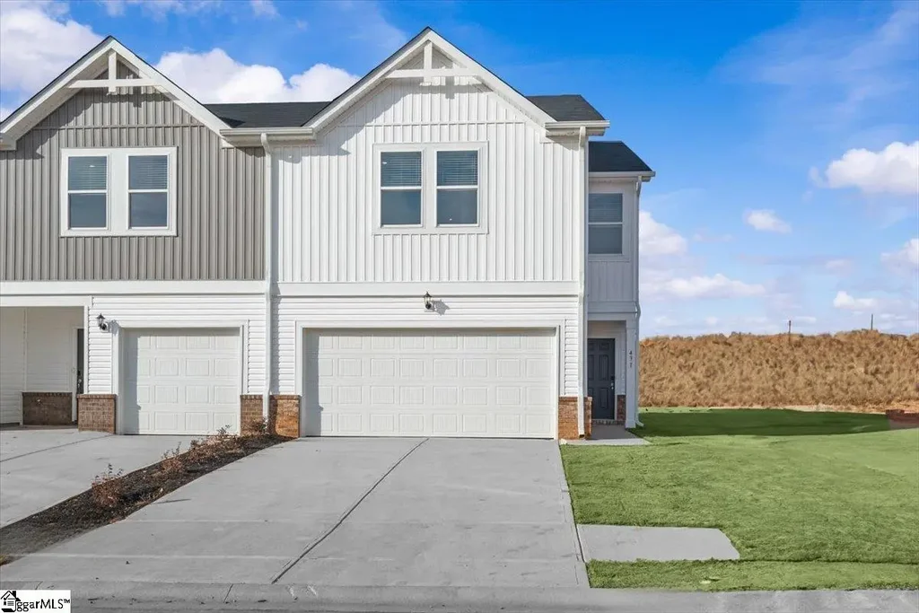 431 Blissful Court, Taylors