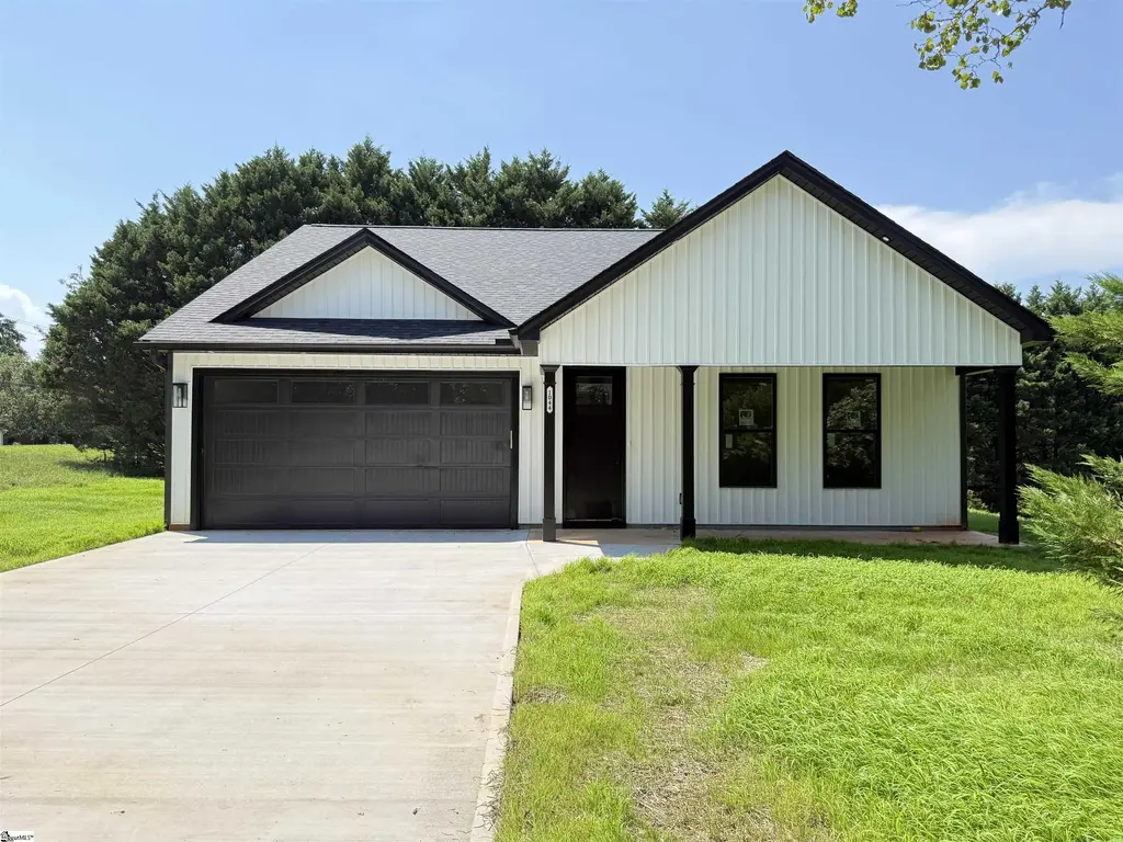 1044 W 11 Highway, Chesnee
