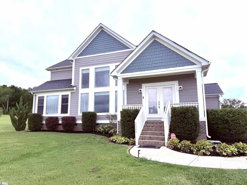 2045 Holly Springs Road, Inman