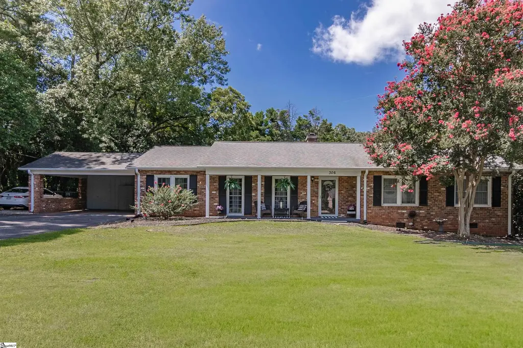 306 Woodfern Circle, Anderson