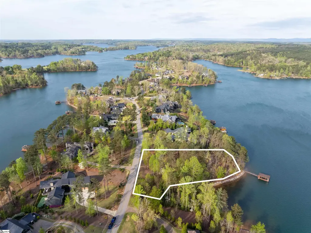 390 Peninsula Ridge, Sunset