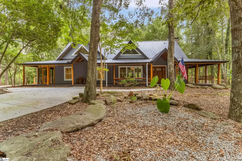 338 Camp Creek Road, Townville