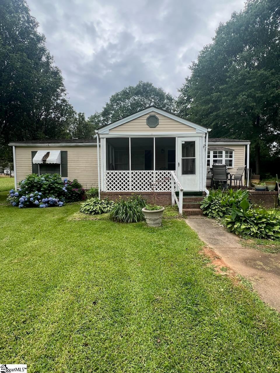 170 S Blackstock Road, Spartanburg