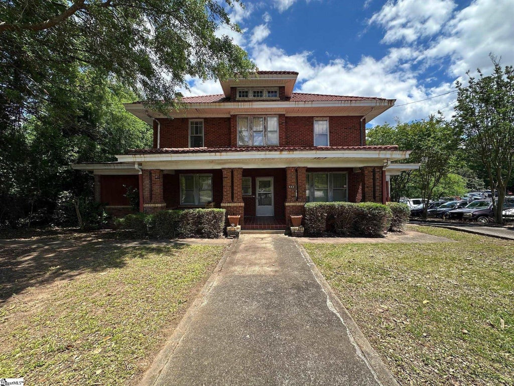 943 N Church Street, Spartanburg