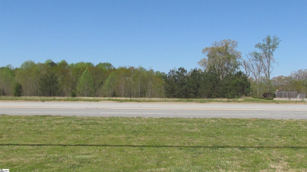 00 Highway 81 North, Anderson