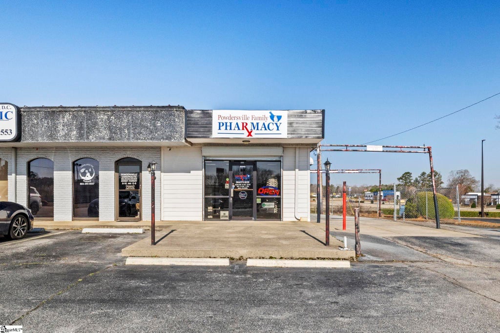 11061 Anderson Road, Powdersville