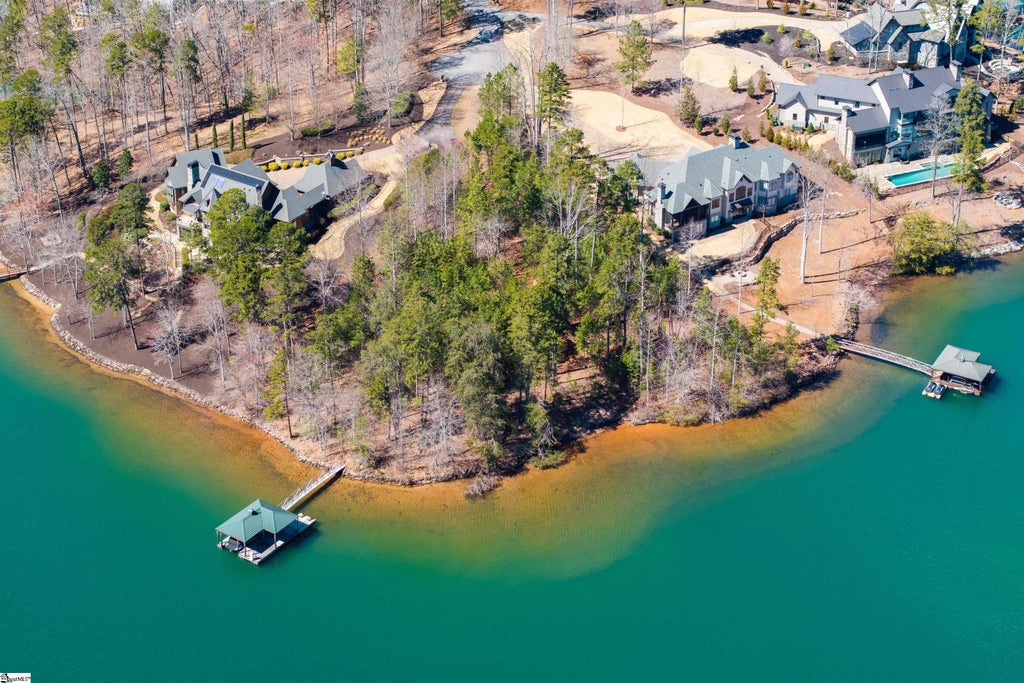 581 Big Creek Way, Salem