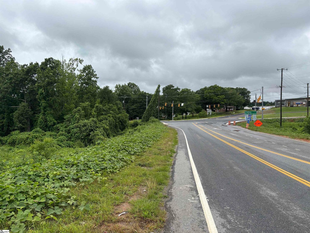 1900 N Limestone Street, Gaffney