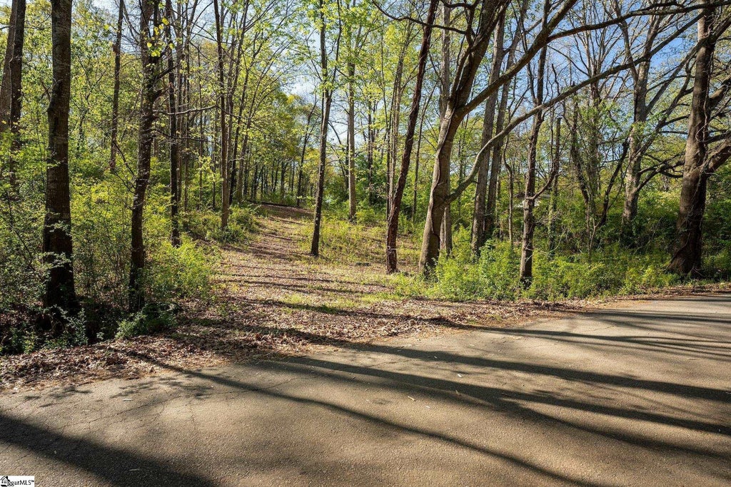 1511 Cherokee Circle, Anderson