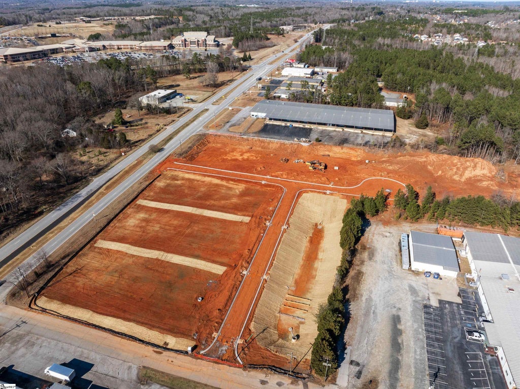 0000 Hwy 221, Roebuck