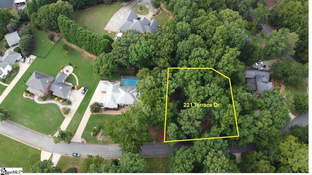 221 Terrace Drive, Anderson