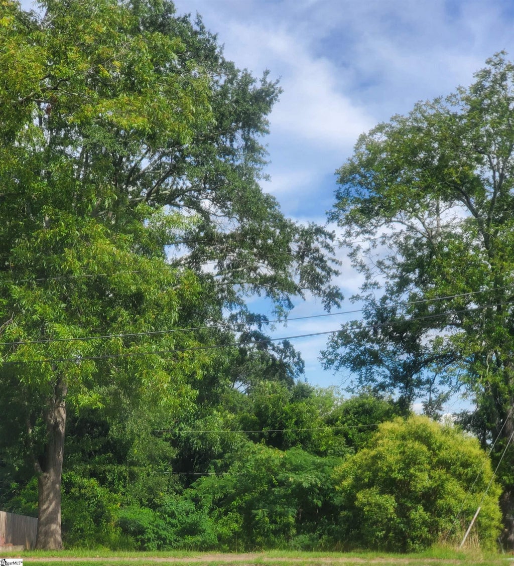 679 S Church Street, Spartanburg