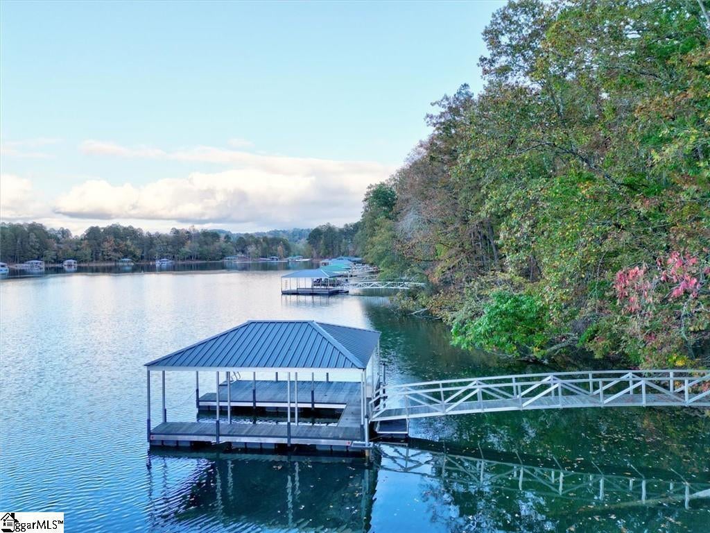 549 Riverstone Drive, Salem