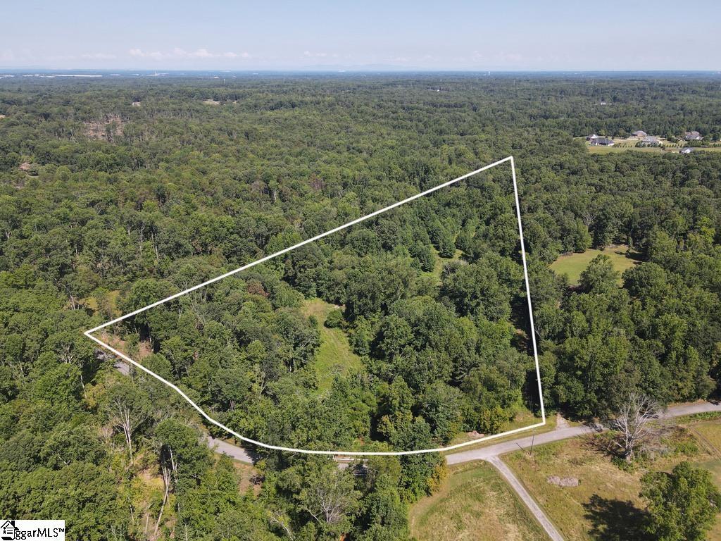 660 Hunters Road, Roebuck