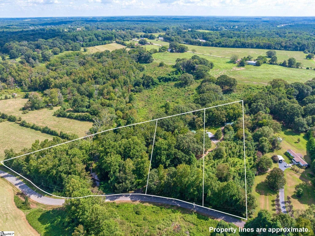 240 Inman Mills Road, Inman