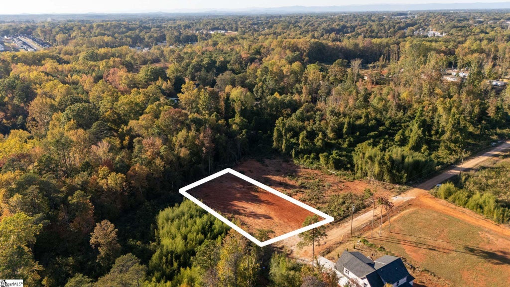 9 Overlook Drive, Greenville