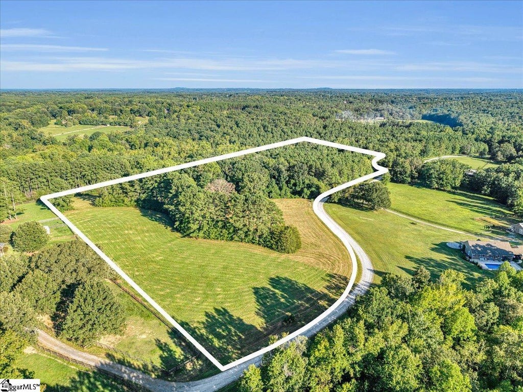 54 Stone Cottage Lane, Landrum