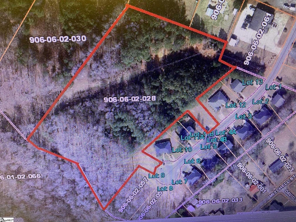 00 Ashley Lane, Laurens