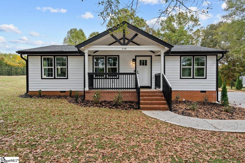 138 S Church Ext Street, Duncan