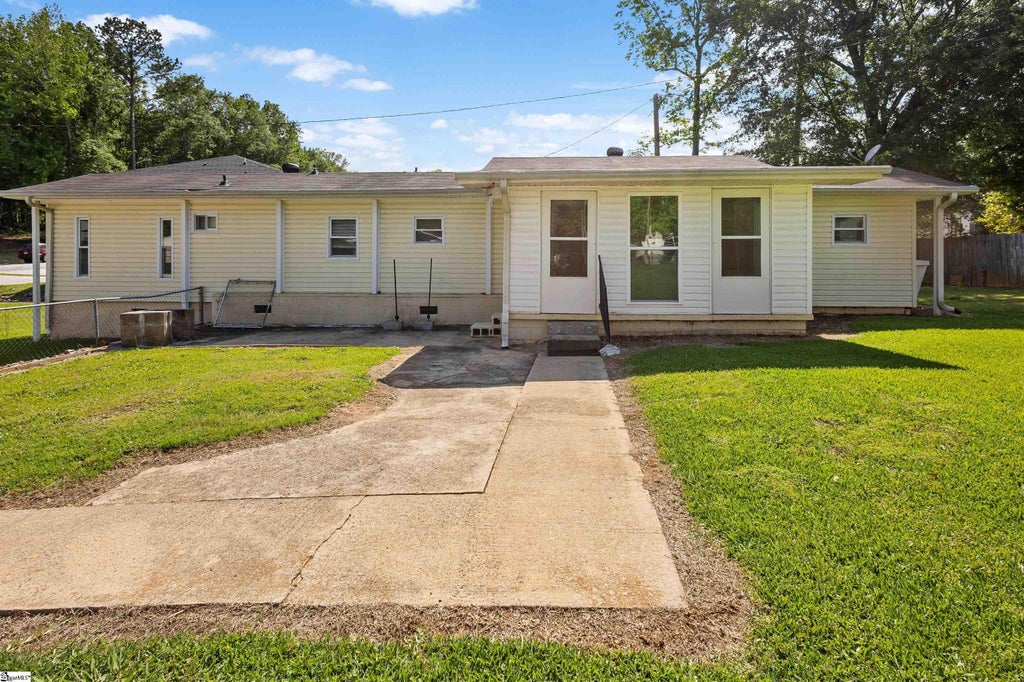 501 Cromer Road, Anderson