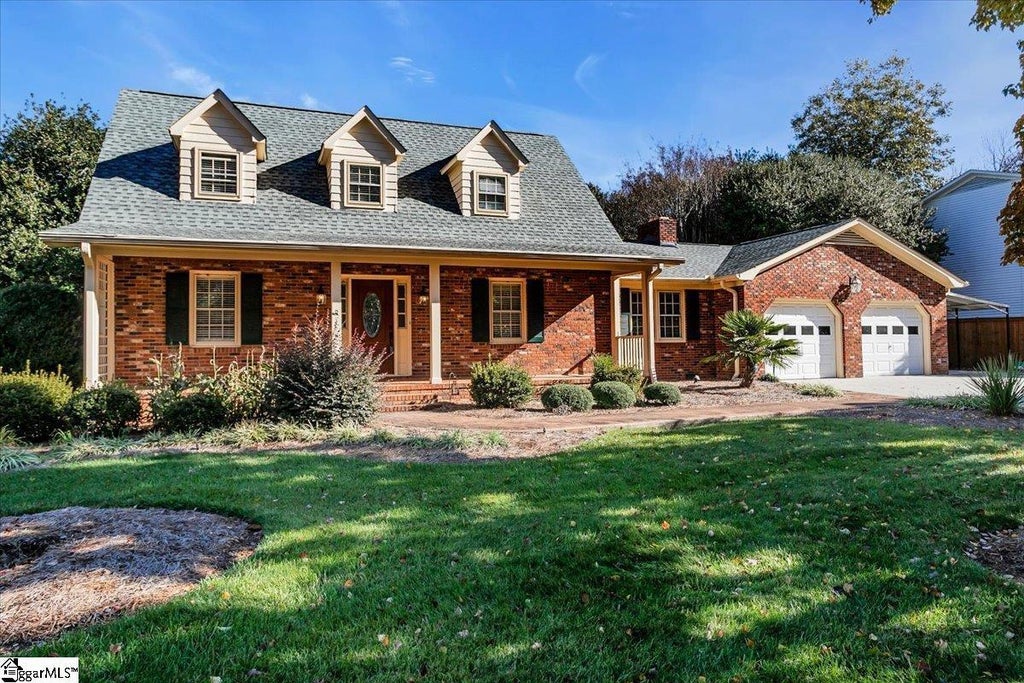 307 Devenger Road, Greer